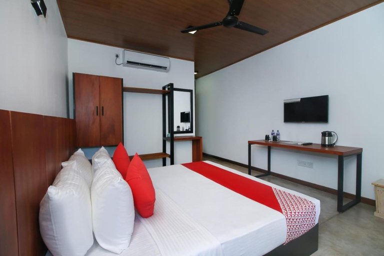 Bedroom 2, The Domain, Kesbewa