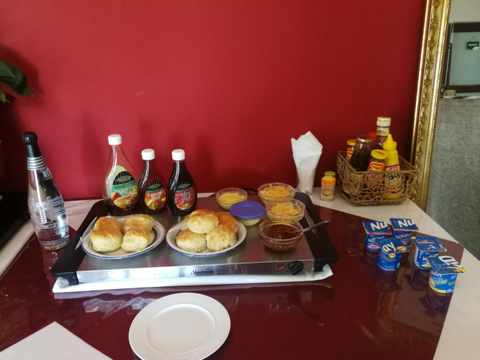 Food & Drinks 4, 47 ON PRESTON GUESTHOUSE, City of Johannesburg