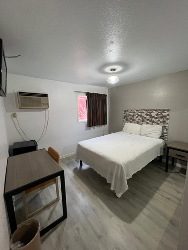 Bedroom 3, Best Inn Motel Seaworld & Lackland AFB, Bexar