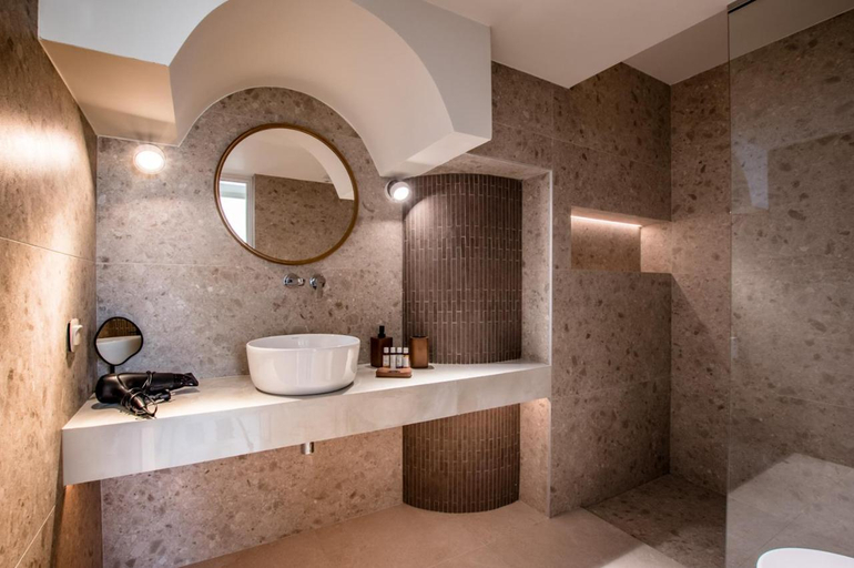 Shower 2, LILO Unique Stays - LIve with LOve in Heraklion, Crete