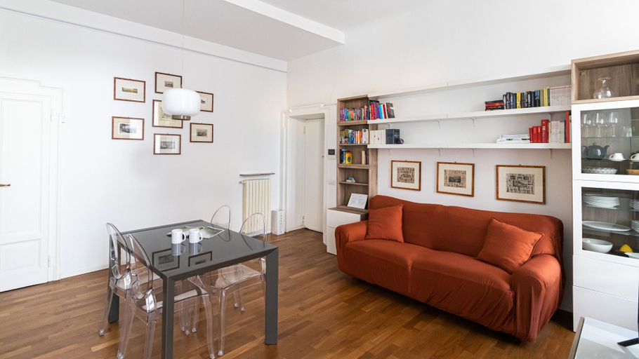 Others 3, Italianway - Sidoli 20, Milano