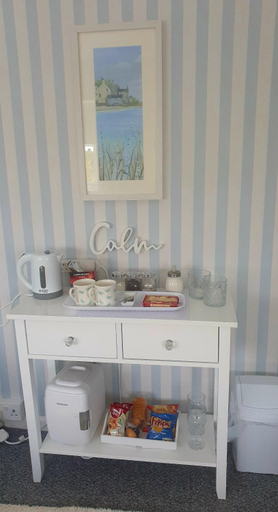 2, HOME from HOME GUEST HOUSE, Essex