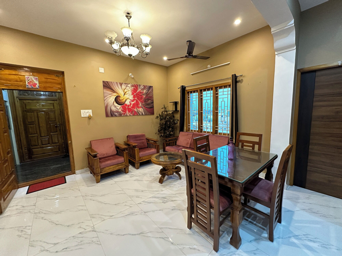 Dining Room 29
