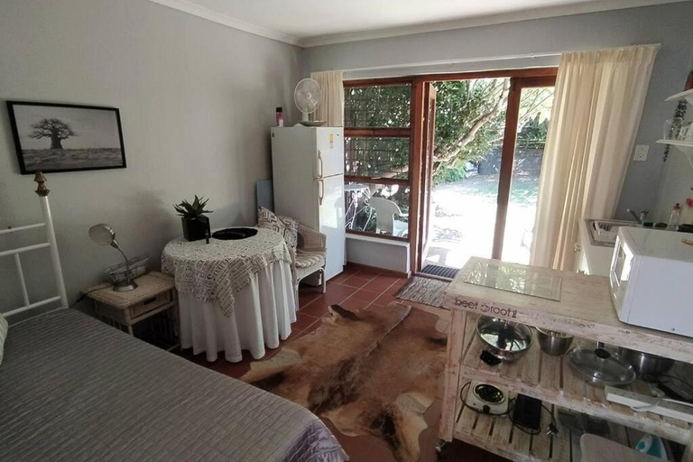 Others, Garden cottage, City of Cape Town