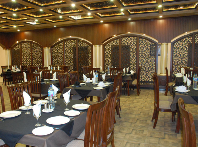 Food & Drinks 5, Hotel De Raj Sialkot, Gujranwala