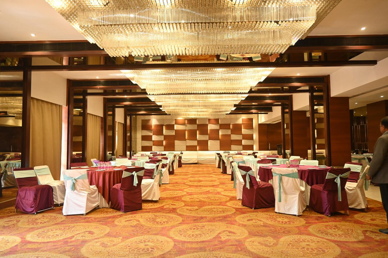Others 5, Regency Square, Gwalior