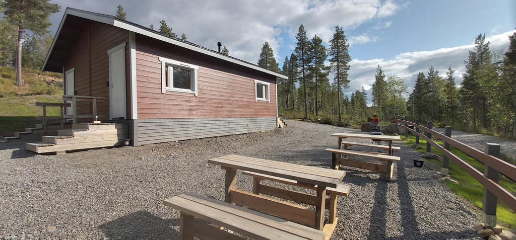 Others 3, Hillside Rooms, Lapland