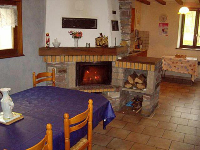 Food & Drinks, Gite spacieux et confortable au Val d'Ajol, a proximite de Plombieres-les-Bains, animaux de ferme ! , Vosges
