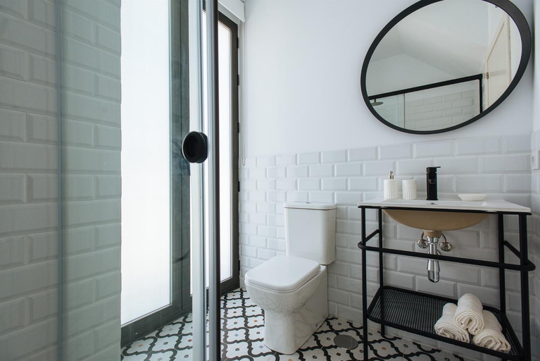 Bathroom 4, Alameda 1851 - Terrace and jacuzzi, Sevilla