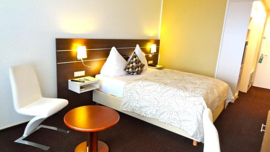 Bedroom 4, Hotel Scheidberg, Saarlouis