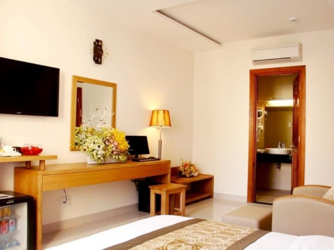 Bedroom 16
