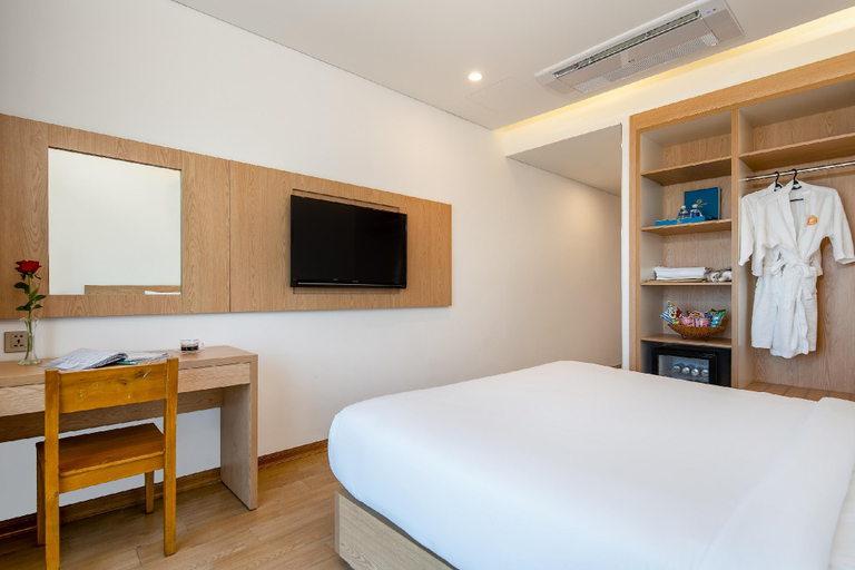 Bedroom 6