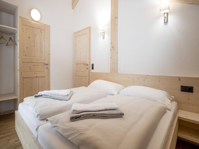 Bedroom 5, Nice Chalet With Balconies, Liezen