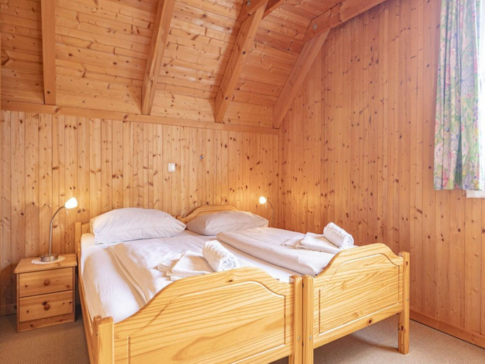 Bedroom 4, Traditional Chalet With Terrace, Murau