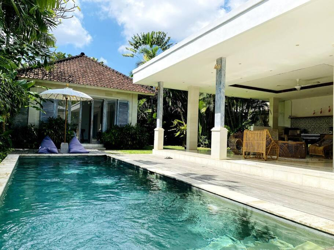 Others 3, Villa Biru - 500m Batubelig beach, Badung