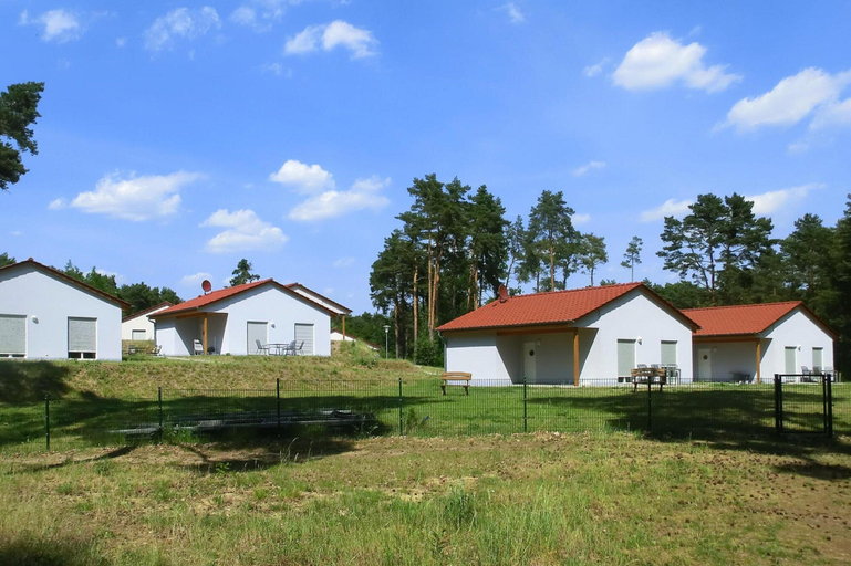 Exterior & Views 2, Gemutlicher Bungalow in Storkow am See, Oder-Spree