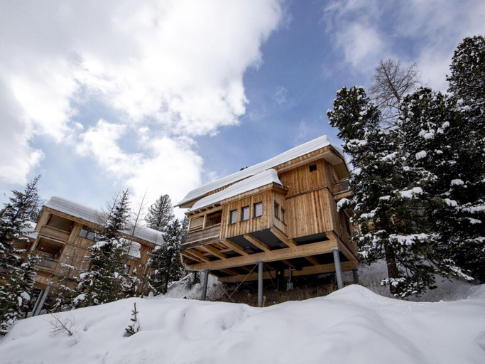 Exterior & Views 2, Beautiful Chalet With hot tub, Murau