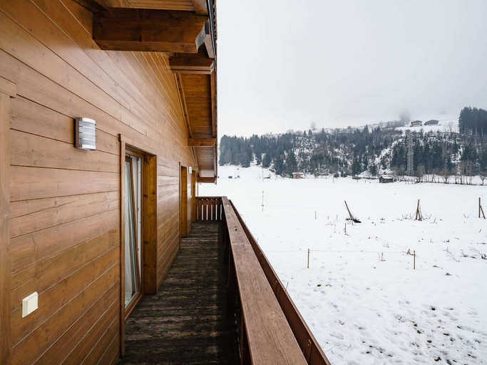 Exterior 2, Cozy Holiday Home in Salzburg near Ski Area, Zell am See