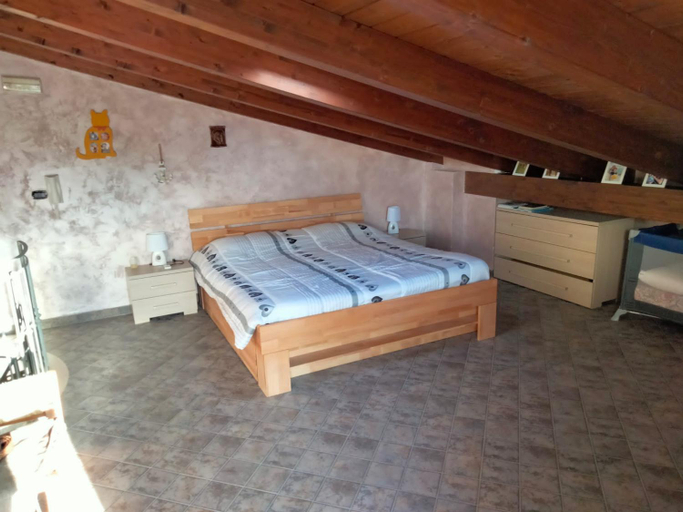 Bedroom 12