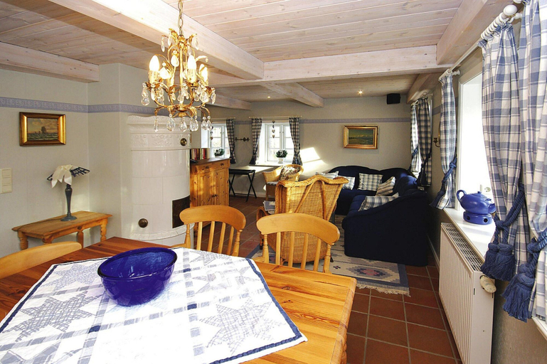 Dining 5, Doppelhaus in Oldsum auf Foehr, Nordfriesland