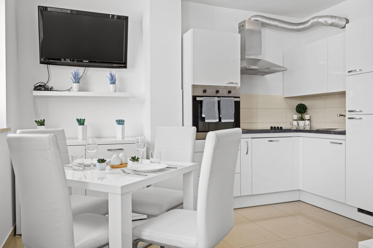 Others 5, Apartment White, Rovinj