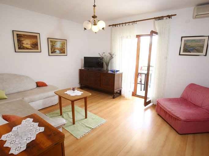 Living area 3, Apartments Boro - Two Bedroom Apartment With Terrace, Supetar