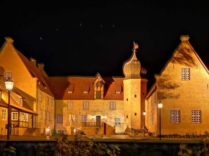 Exterior 3, Charmantes Ferienhaus mit Kamin in Lintig, Cuxhaven