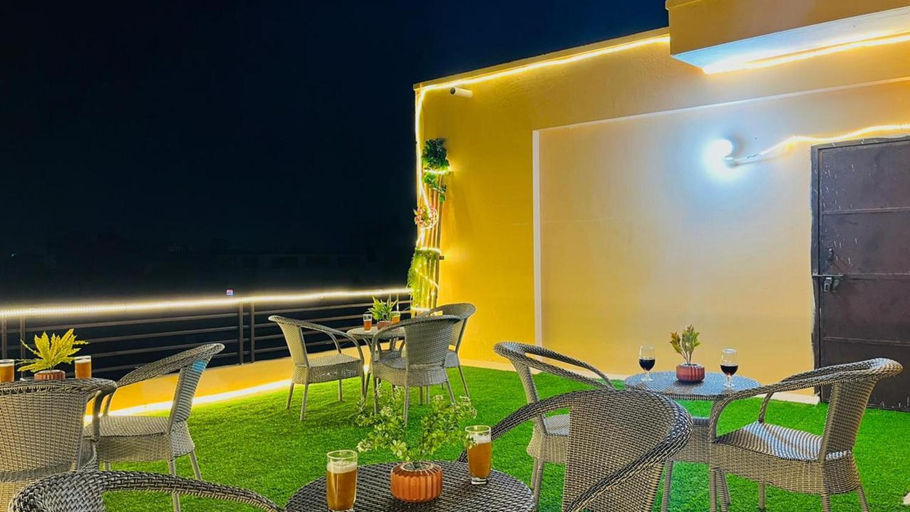 Food & Drinks, BluO 1BHK Jaipur - Terrace Garden, Lift, Parking, Jaipur