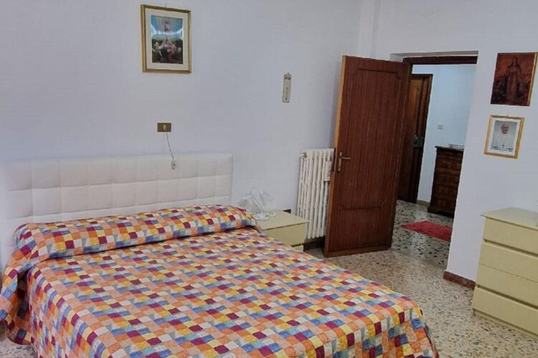 Room 5, Belvilla by OYO Appartamento a Tagliacozzo, L'Aquila
