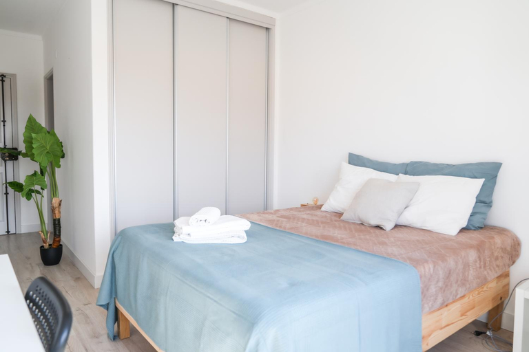 Others 3, Peniche Surf Apartment, Peniche