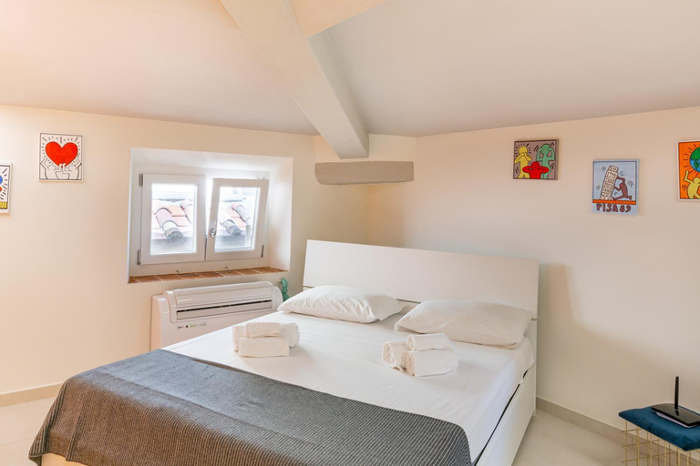 Guestroom, GuestHost - San Francesco Modern and Central Apartments, Pisa