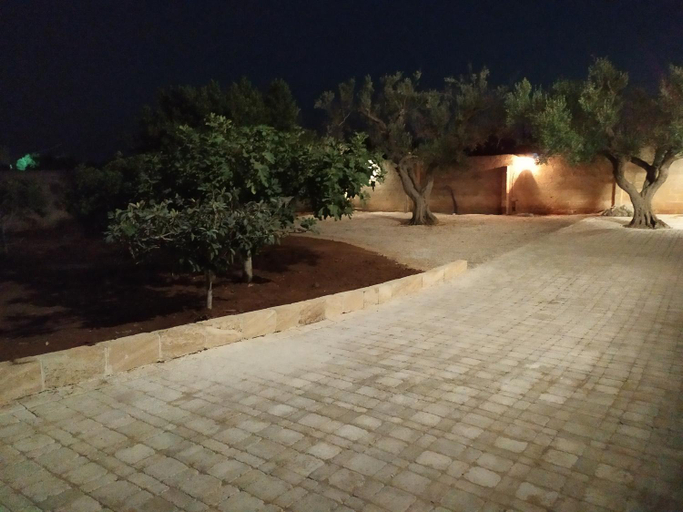 Others 5, VILLA AURORA 2, Lecce