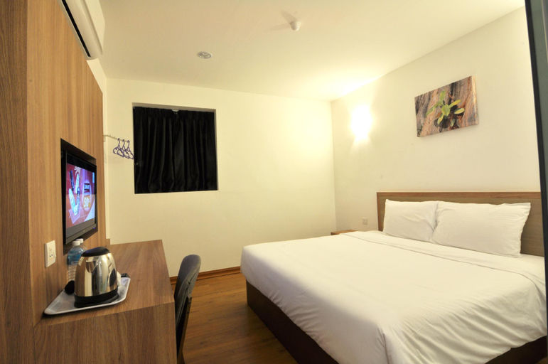 Bedroom 5