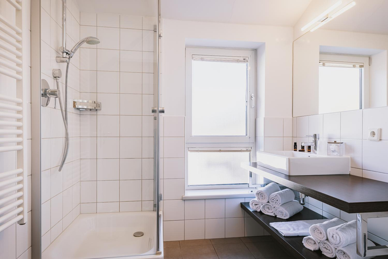 Bathroom 4, Der Gletscherblick by Alpin Rentals, Zell am See