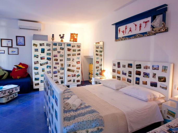 Bedroom 3, Studio Apartment Sretna - Studio Apartment, Split