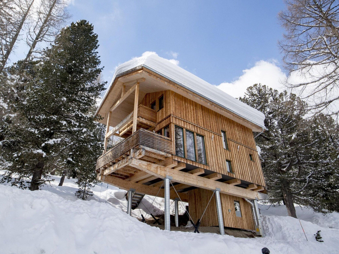 Exterior & Views 1, Charming chalet with indoor hot tub, Murau