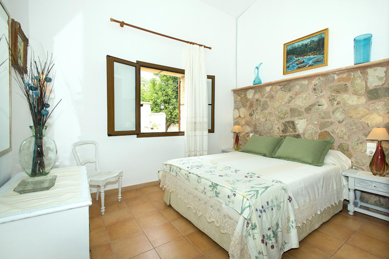 Others 2, Owl Booking Villa Gabelli - Rustic Stay with Great Views, Baleares