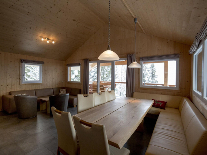Others 5, Chalet in Alps Near Ski Resort & Forest, Murau