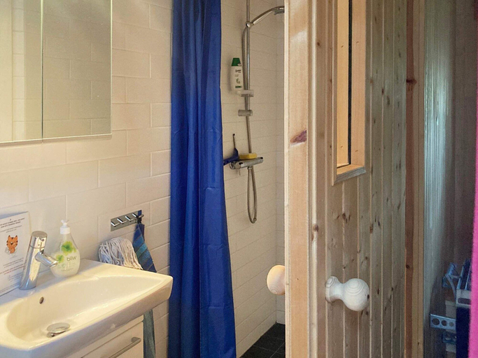Bathroom, 4 Star Holiday Home in Ljustero, Österåker