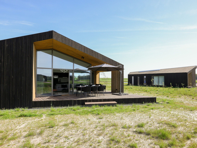 Exterior & Views 2, Cottage in Wissenkerke Near Nature Reserve, Noord-Beveland
