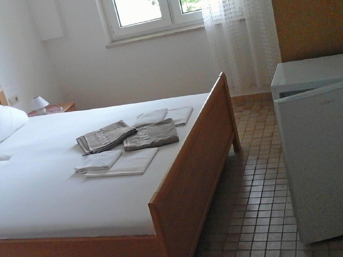 Others 2, Apartments and Room Katja - Double Room, Župa Dubrovačka