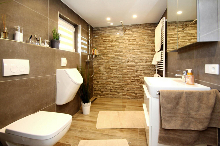 Bathroom 5, Holiday Home Deichperle, Nessmersiel, Aurich