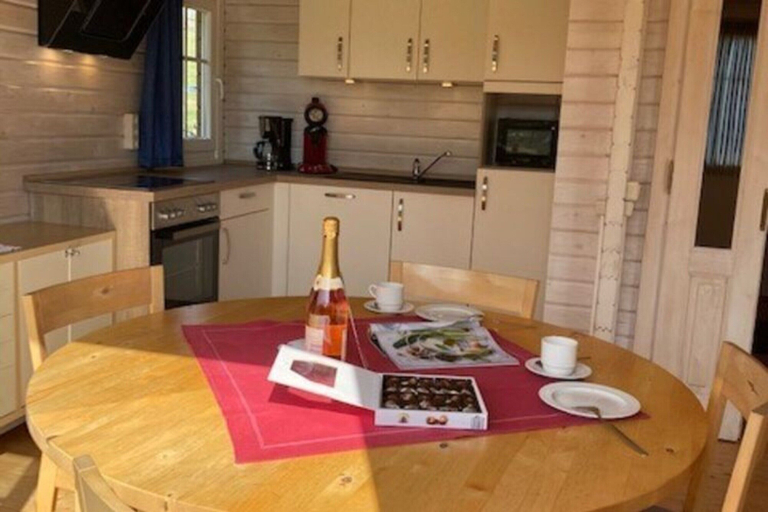 Private kitchen 2, Apartment in Eifel With Scenic Views, Vulkaneifel