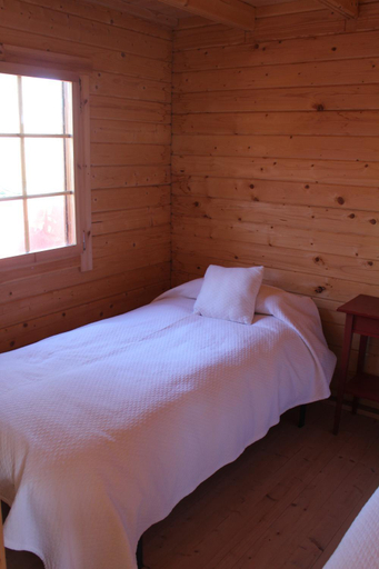Others 5, Finca el enebro, Madrid