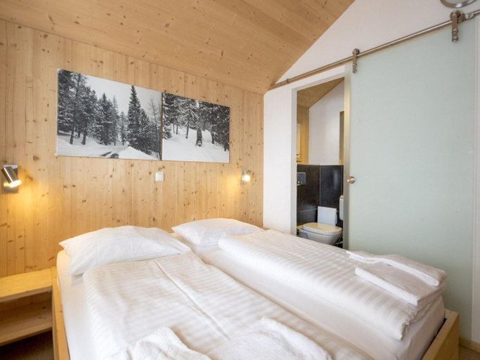 Bedroom 3, Charming Chalet With Indoor hot tub, Murau