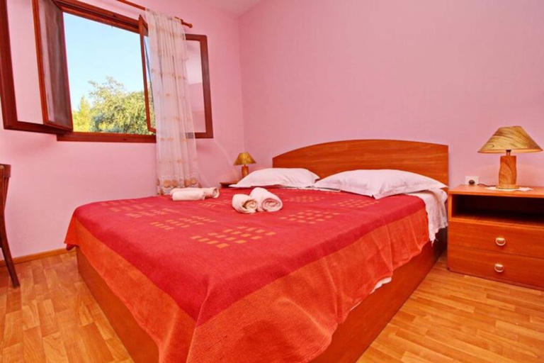 Bedroom 2, Apartments Bacic - Two Bedroom Apartment With Sea View, Blato