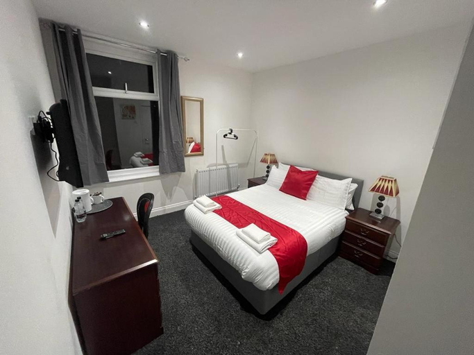Bedroom 5, PCK THAS HOTEL, Blackpool