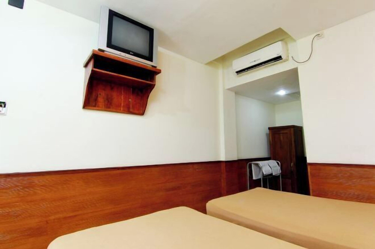 Bedroom 8