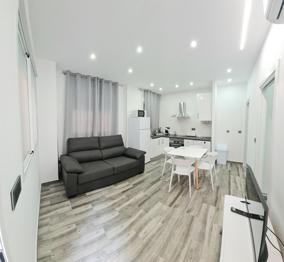 5, APARTAMENTOS DESAMPARADOS, Murcia