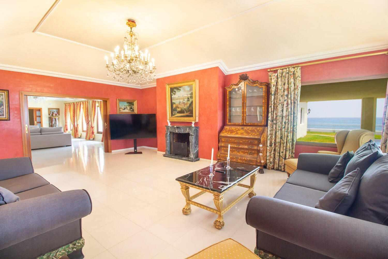Others 4, Castle Beach House. Luxury Beachfront Villa, Málaga